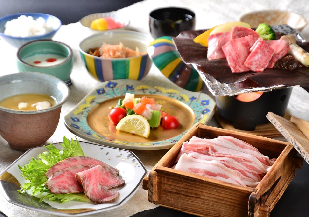 筋肉と自然と遊ぶ宿 田島館 Такаяма Экстерьер фото